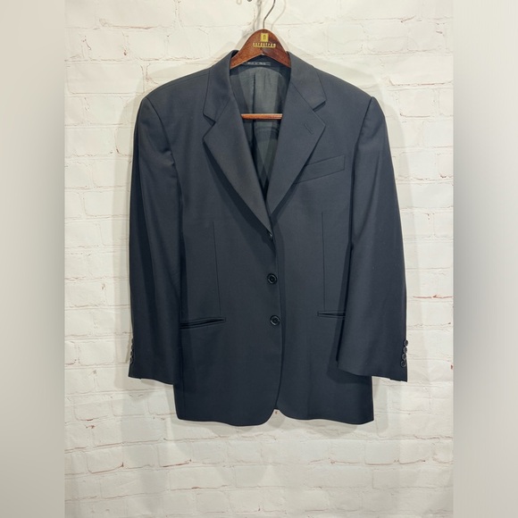 Gianfranco Ferre Black Men’s Suit - 40R, 32 waist - Picture 1 of 12